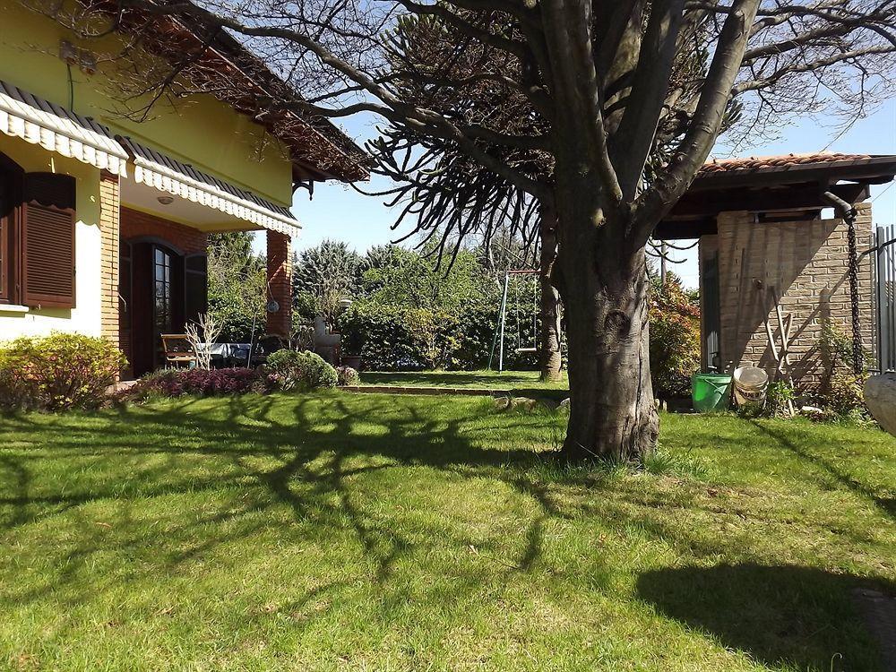 Bed and Breakfast Il Gelsomino Ferno Екстер'єр фото