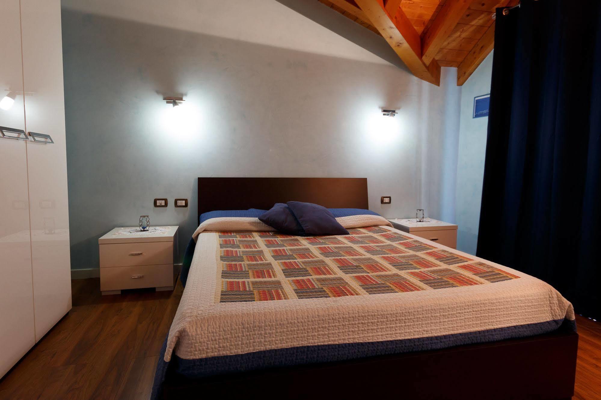 Bed and Breakfast Il Gelsomino Ferno Екстер'єр фото