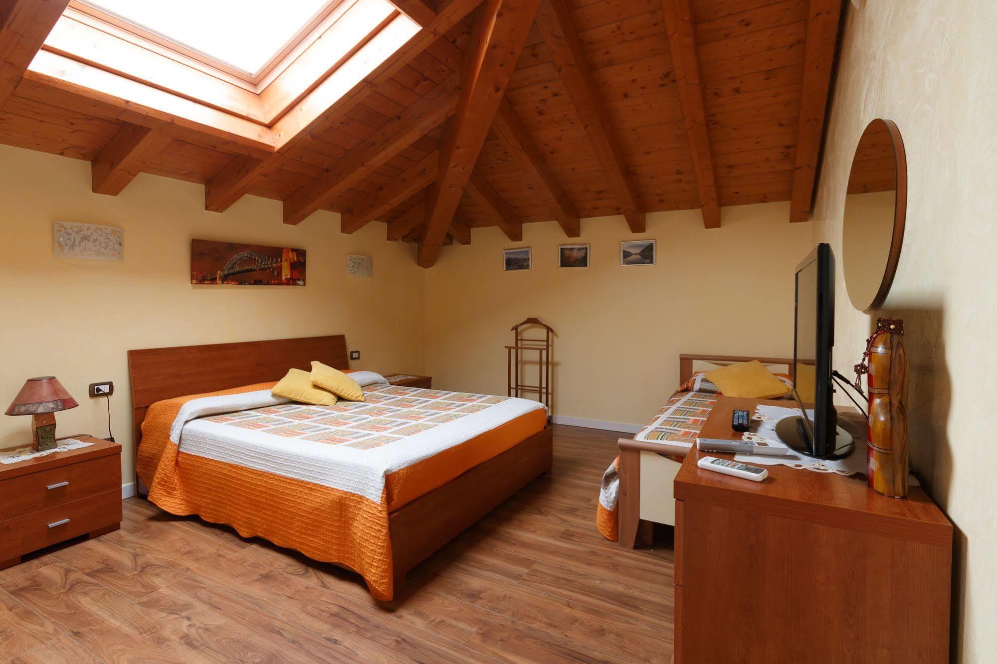 Bed and Breakfast Il Gelsomino Ferno Екстер'єр фото